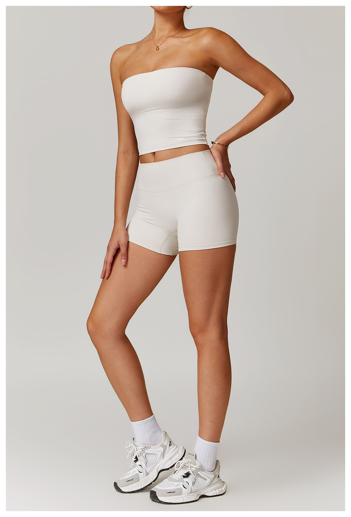 Navy Seamless Strapless Tube Top - Cropped Fit - 图片 8